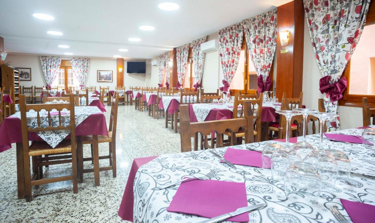Hostal Alcorisa Exterior photo
