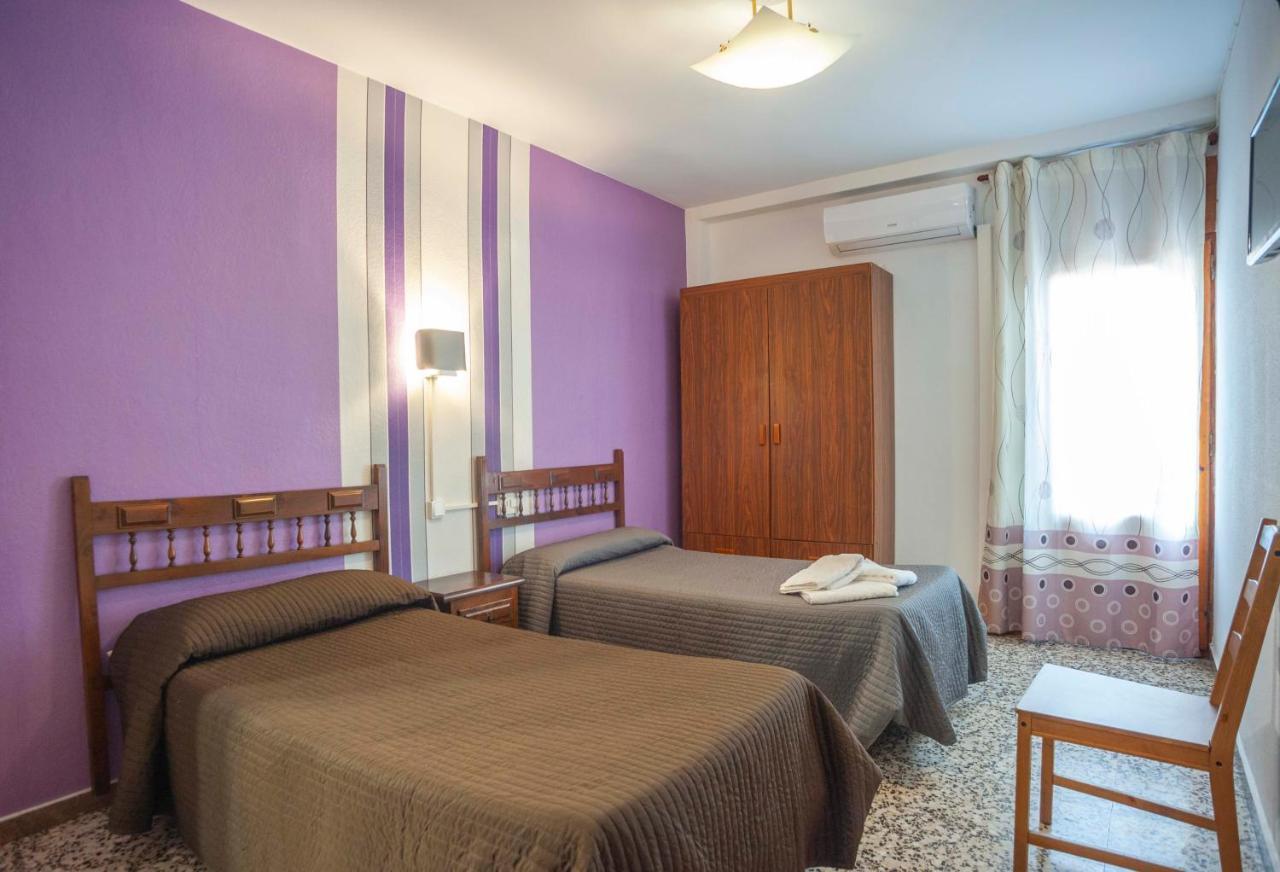 Hostal Alcorisa Exterior photo